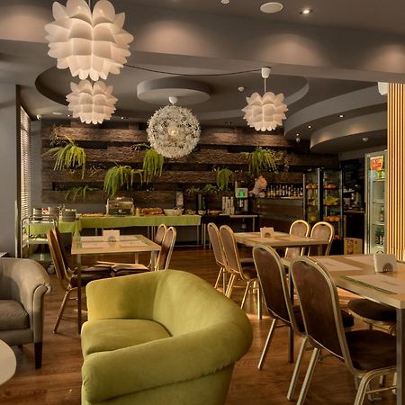 Plonia Resort المظهر الخارجي الصورة